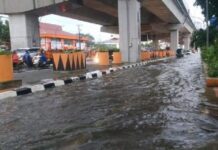 Intensitas Hujan Tinggi, Banjir genangi sejumlah wilayah di Makassar, Kecamatan Panakkukang terparah