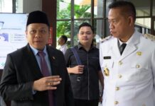 Yasir Machmud Hadiri Pelantikan Pj Gubernur Sulsel, Dorong Kolaborasi