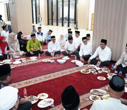 Wakil Ketua DPRD Sulsel Yasir Machmud Hadiri Buka Puasa dan Tarawih Bersama Bapak Menteri Pertanian di AAS Building