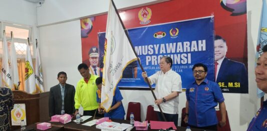 Eddy Simon Aklamasi Pimpin Cabor Angkat Besi Sulsel