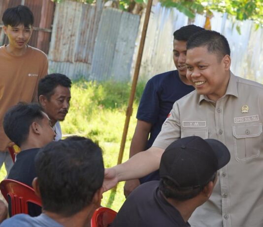 Wakil Ketua II DPRD Sulsel Laksanakan Pengawasan APBD 2025 di Kelurahan Waetuo, Kabupaten Bone