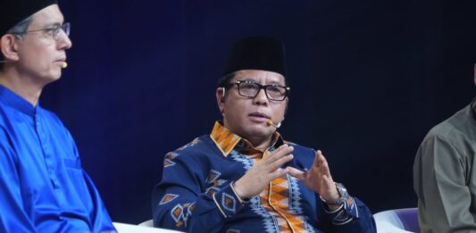 Kemenag Masuk Tiga Besar Kementerian Berkinerja Terbaik Versi IndoStrategi