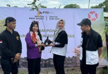 Menanam Kehidupan: PSI Sulsel Rayakan Sumpah Pemuda dengan Aksi Hijau