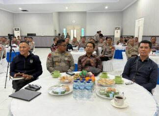 Satbrimob Polda Sulsel Gelar Sarasehan, Dansat Ingatkan Personel Jaga Kekompakan