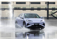 YD Hadirkan Pengalaman Menantang di Sirkuit All-Terrain Khusus NEV di Zhengzho , Petualangan Berkendara dan Edukasi Teknologi Secara Langsung