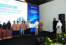 Pelindo Berbagi Kasih di Akhir Tahun, Santuni 150 Anak Yatim Piatu di Kota Makassar