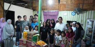 Yasir Machmud Anjangsana ke Panti Asuhan di HUT Gerindra ke -18