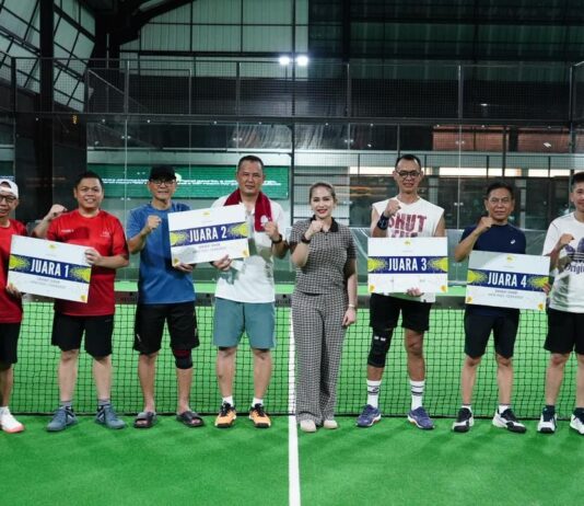 Yasir Machmud & RinggoBoy Juara 1 HIPMI Padel di Arcadia Padel Club Makassar