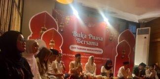 Berbagi Kebahagiaan Ramadan, Taruna Merah Putih Bukber Bersama Anak Panti Asuhan di Makassar