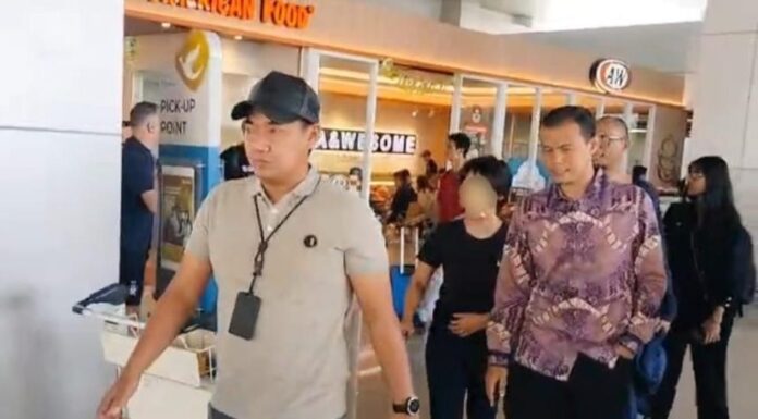 OJK BERSAMA BARESKRIM AMANKAN TERSANGKA KASUS DUGAAN TINDAK PIDANA PERBANKAN