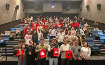 Telkomsel Ajak Pelanggan Prestige di Makassar Nonton Bareng Film Star Wars