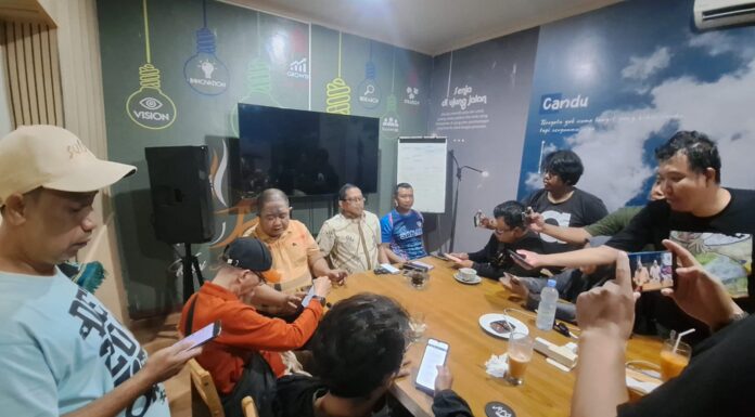 Kloter Pertama Jemaah Haji Debarkasi Makassar Tiba 1 Juni, Garbarata Perdana Digunakan