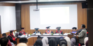 Raih Gelar Doktor, Kaleb Kupas SDM dan Akuntabilitas Keuangan Daerah