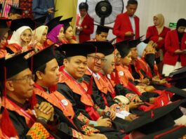Alhamdulillah, Yasir Machmud Resmi Sandang Gelar Doktor di Unhas