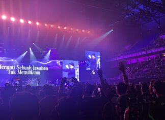 Dari Makassar ke Malaysia, Demi Menyaksikan Konser Impian DEWA 19 dan Padi Reborn