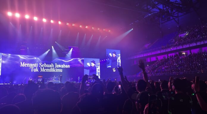 Dari Makassar ke Malaysia, Demi Menyaksikan Konser Impian DEWA 19 dan Padi Reborn