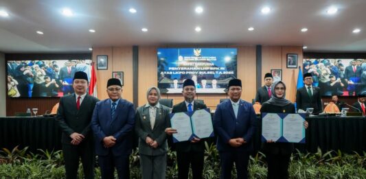 BPK RI Ganjar Sulsel WTP Kelima Berturut-turut, Gubernur Sulsel: Momentum Tingkatkan Kualitas Pengelolaan APBD