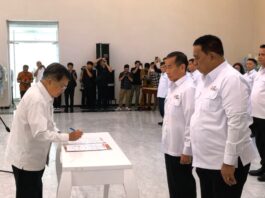 Lantik Pengurus PMI Sulut, JK : Gerakan Kemanusiaan PMI Tak Kenal Batas Negara