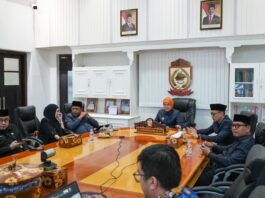 Wakil Wali Kota Makassar Sampaikan Jawaban Wali Kota atas Pandangan Umum Fraksi DPRD Secara Daring