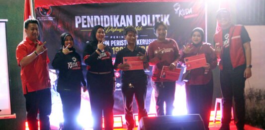 30 Tahun Kudatuli, PDIP Makassar Gelar Diskusi Politik, Pameran Foto, dan Teatrikal