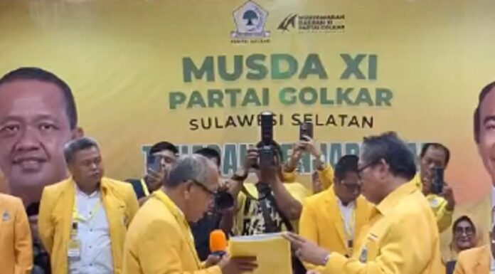 IAS Tunjukkan Kekuatan Dukungan Saat Pengembalian Formulir Ketua Golkar Sulsel