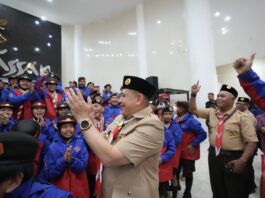 Wali Kota Munafri Bekali Kontingen Pramuka Makassar Semangat Kepemimpinan Menuju Jambore Nasional