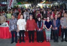 Disambut Antusias Warga, Munafri dan Melinda Nikmati Semarak Pesta Rakyat Kecamatan Wajo