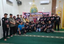 MPCI Peduli Berkolaborasi dengan Polsek Tallo Salurkan Bantuan untuk Korban Kebakaran