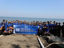 Poltekpar Makassar Gerakkan Wisata Bersih di Pesisir
