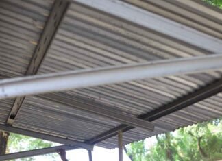 Berdiri 20 Tahun di Atas Fasum, Tiga Bangunan di Biringkanaya Akhirnya Ditertibkan