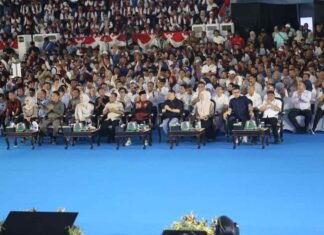 Wali Kota Munafri Dampingi Mensos RI Luncurkan Gerakan Peduli Tetangga di Makassar